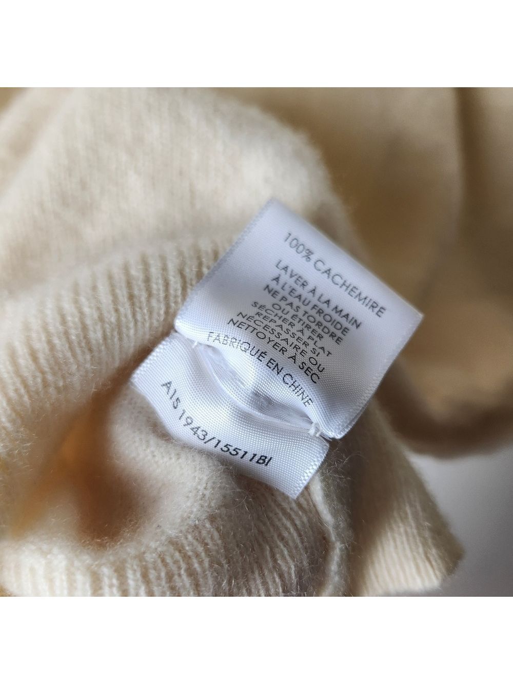 White + Warren Essentials Cashmere V-Neck Sweater | Size L - Picture 14 of 16